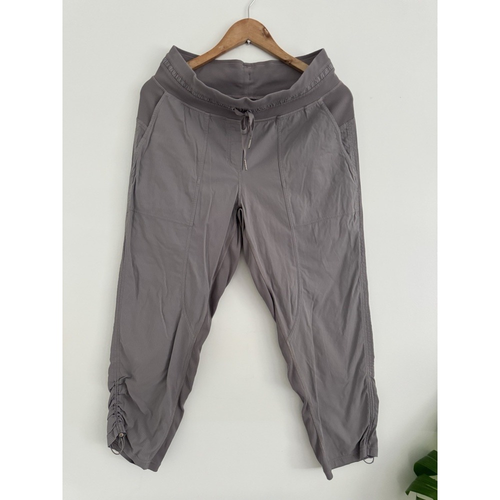 Lululemon Womens 8 Dance Studio Mid Rise Cropped Pant Adjustable